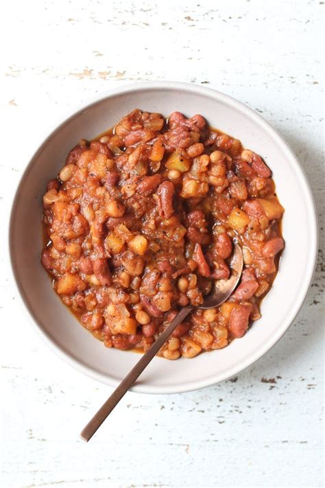 instant-pot-baked-beans-vegan-no-added-sugar image