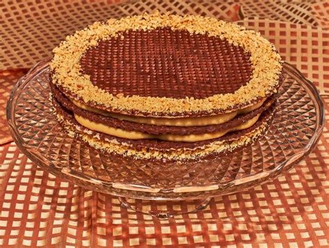 a-luscious-peanut-butter-wafer-cake-that-wont image