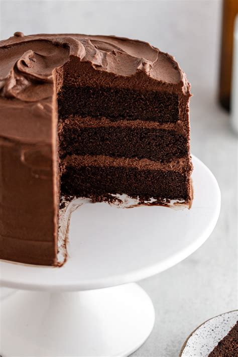 devils-food-cake-with-chocolate-buttercream-frosting image
