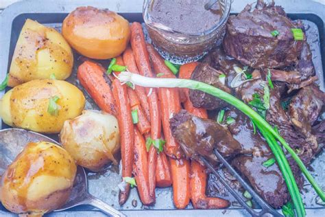 old-fashioned-pot-roast-with-vegetables-and image