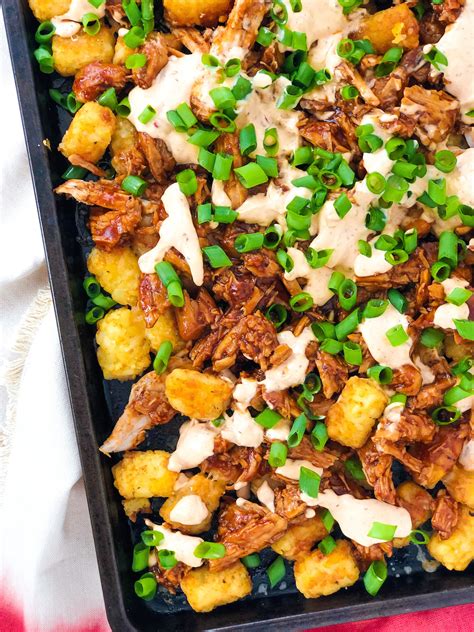 bbq-pulled-pork-tater-tots-dirty-tots-fettys-food image