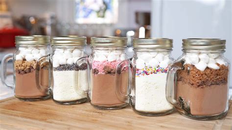 how-to-make-5-hot-chocolate-in-a-jar image