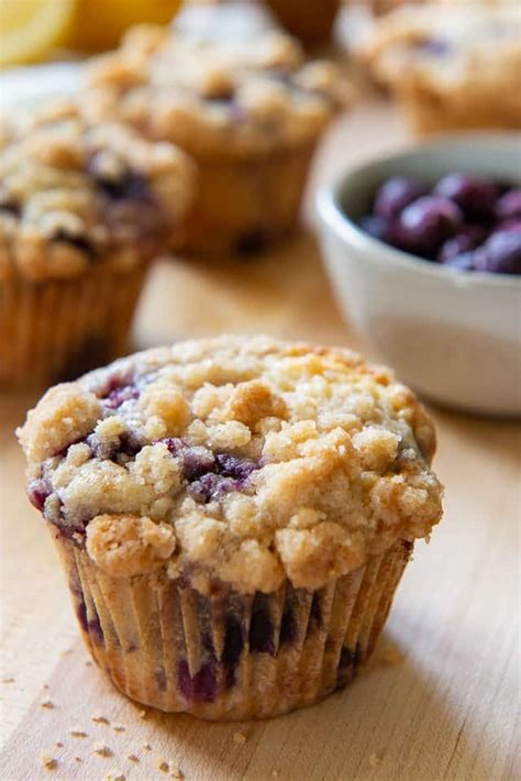 blueberry-muffins-with-crumb-topping image