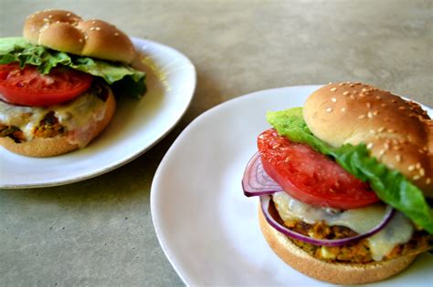 full-circle-recipe-juice-pulp-veggie-burgers image