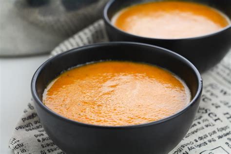 easy-roasted-red-pepper-soup-kylee-cooks image
