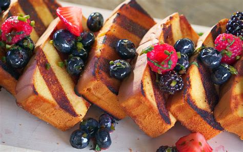 grilled-pound-cake-with-barbecuebiblecom image