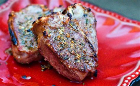 lamb-chops-with-garlic-rosemary-sauce-the-comfort-of-cooking image