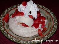 schulz-family-recipe-collection-strawberry-schaum image