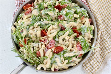 creamy-chickpea-pasta-with-spinach-and-rosemary-milk image