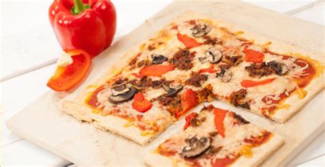 personal-pizza-dough-recipe-blendtec image