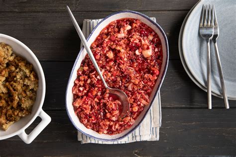 how-to-make-a-sweet-tart-cranberry-relish image