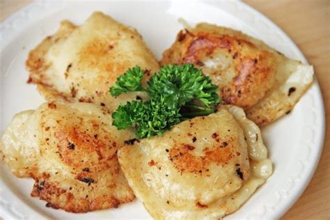10-best-places-in-pittsburgh-for-pierogies image