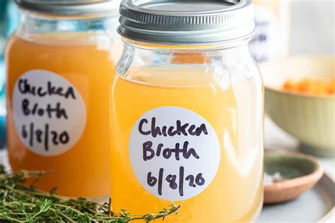 how-to-make-chicken-broth-culinary-hill image