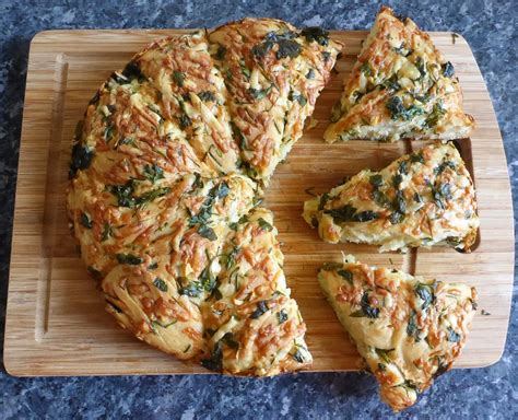 best-fresh-herb-bread-recipe-ester-kocht image