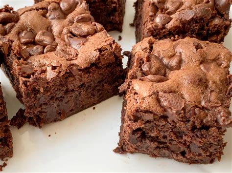copycat-starbucks-double-chocolate-brownies-hot image