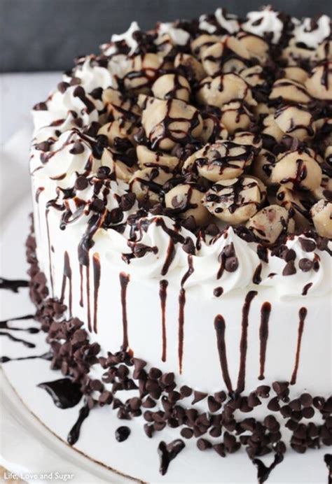 chocolate-chip-cookie-dough-ice-cream-cake-the-best-ice image