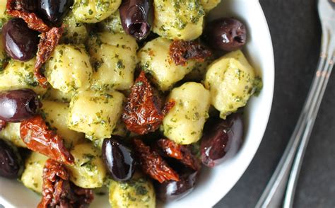 pesto-gnocchi-with-olives-and-sun-dried-tomatoes image