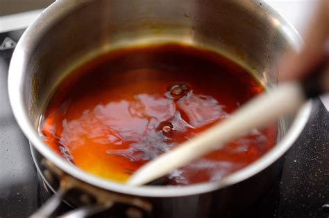 vietnamese-caramel-sauce-recipe-nước-mu-hungry image