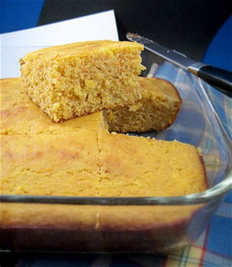 sweet-corn-and-carrot-cornbread-baking-bites image