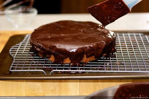flourless-chocolate-torte-with-ganache image