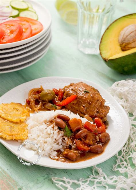 top-dominican-foods-you-must-try-the-essential-guide image
