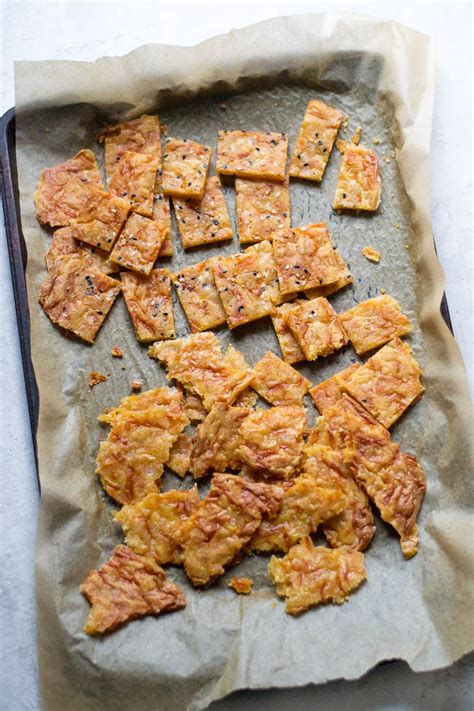 sourdough-discard-cheese-crackers-sarcastic-cooking image