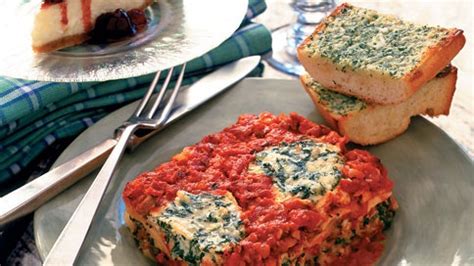 turkey-sausage-spinach-lasagna-with-spicy-tomato-sauce image