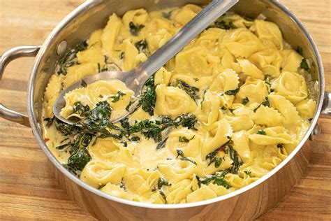 tortellini-in-a-spinach-feta-sauce-ready-in-20-minutes image