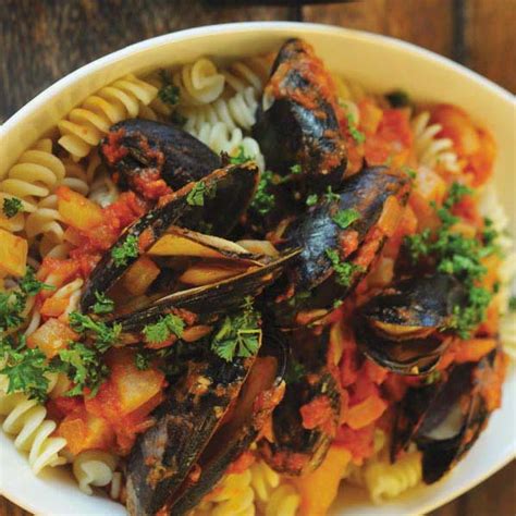 pasta-with-mussels-and-fennel-food-channel image
