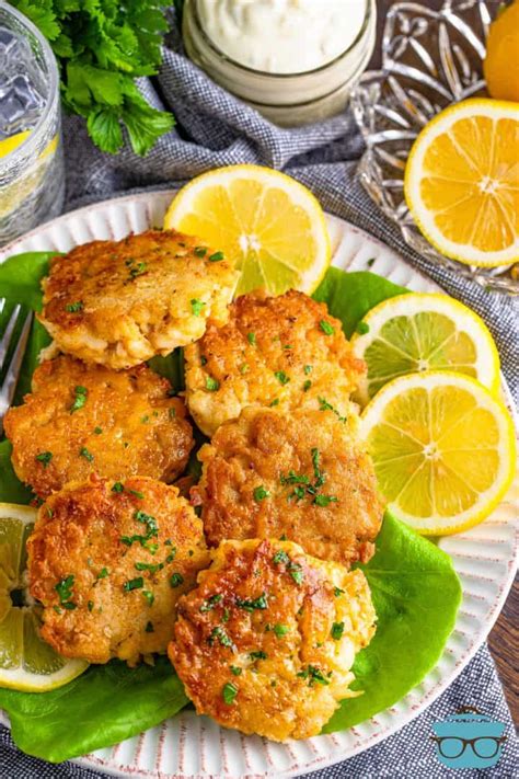 southern-crab-cakes-video-the-country-cook image