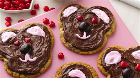valentine-teddy-bear-cookies-recipe-pillsburycom image