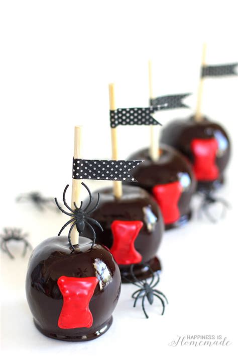black-widow-candy-apples-happiness-is-homemade image