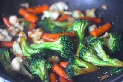 quick-vegetable-medley-stir-fry-tasty-kitchen image