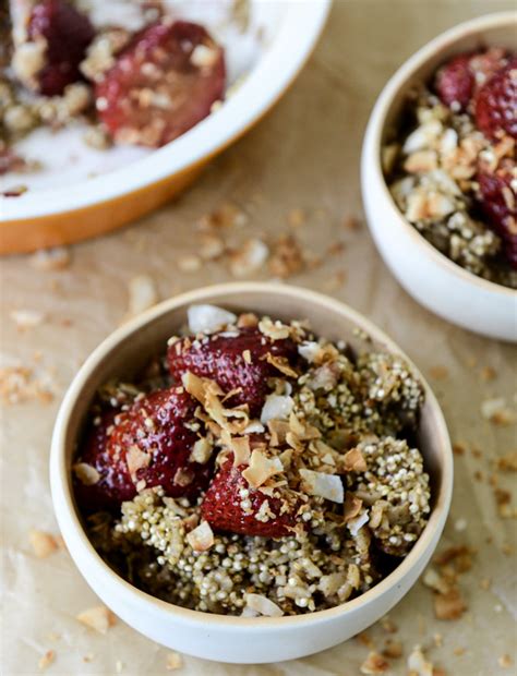 crunchy-quinoa-baked-oatmeal-with-caramelized image