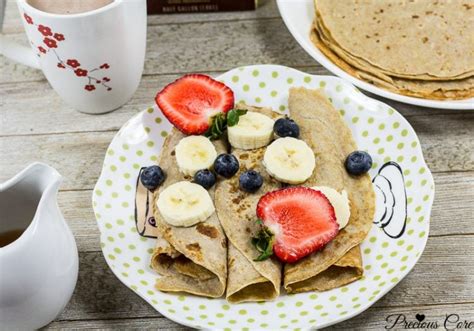 banana-crepes-healthy-breakfast image