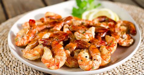 easy-smoked-shrimp-recipe-cook-eat-well image