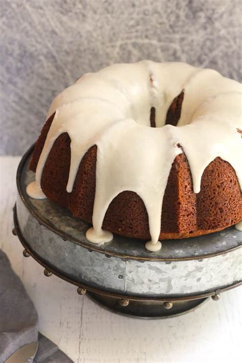 pumpkin-streusel-cake-with-cinnamon-icing-suebee image