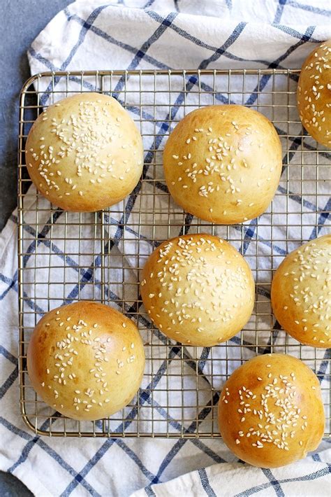 40-minute-super-soft-hamburger-buns-recipe-girl image