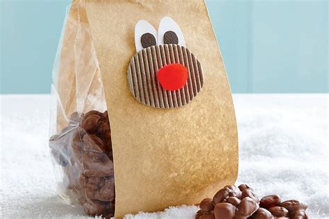 chocolate-almond-reindeer-droppings-canadian-living image