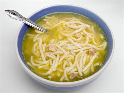 taste-test-canned-chicken-noodle-soup-food image