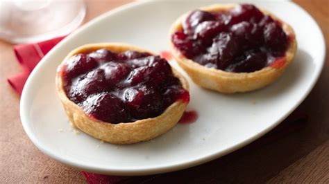 cranberry-minis-recipe-pillsburycom image
