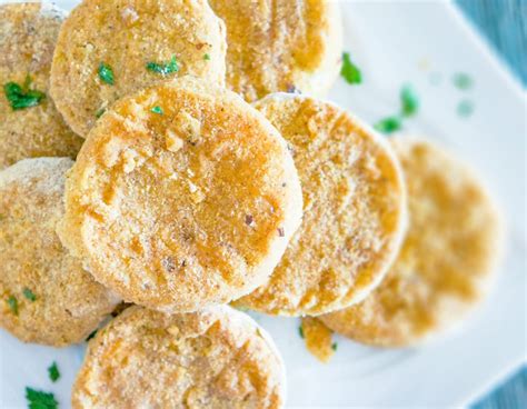 spicy-fried-green-tomatoes-recipe-by-carolyng image