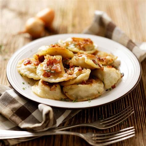 how-to-saute-pierogies-with-onions-cooking-chew image