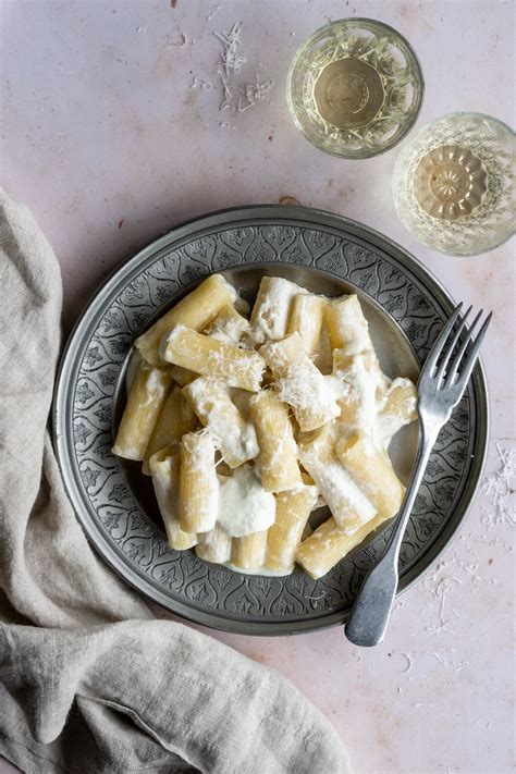 easiest-ever-creamy-ricotta-pasta-pina-bresciani image