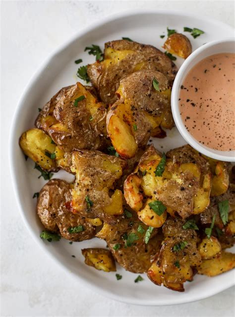 crispy-smashed-potatoes-roasted-smashed-potatoes image