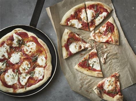 mozzarella-rosemary-pizza-recipe-gordon-ramsay image