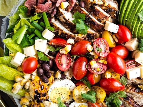 southwest-style-cobb-salad-with-smoky-chipotle image