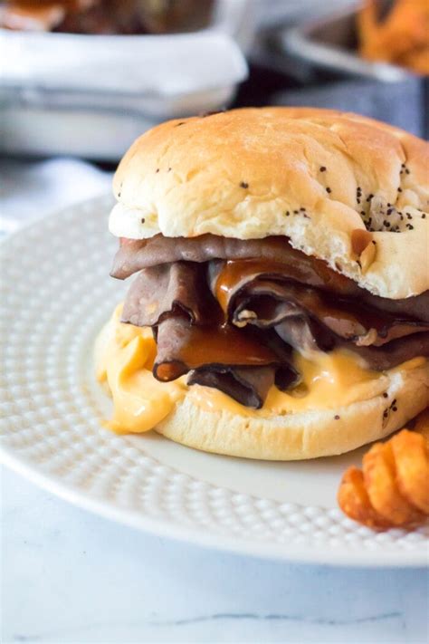 arbys-beef-and-cheddar-copycat-recipe-kitchen image