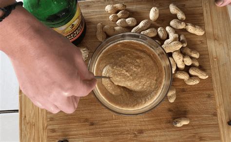 the-best-sat-sauce-peanut-sauce-easy-to-make-haricoco image