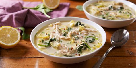 how-to-make-chicken-spinach-artichoke-soup-delish image